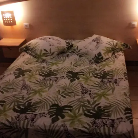 El Rio Hotel